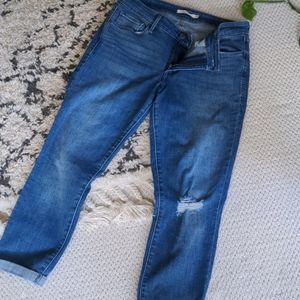 Levi's Mid Rise Skinny